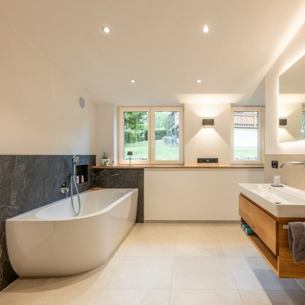 Dachausbau mit Gaube & Wellnessbad in Weißensee bei Füssen